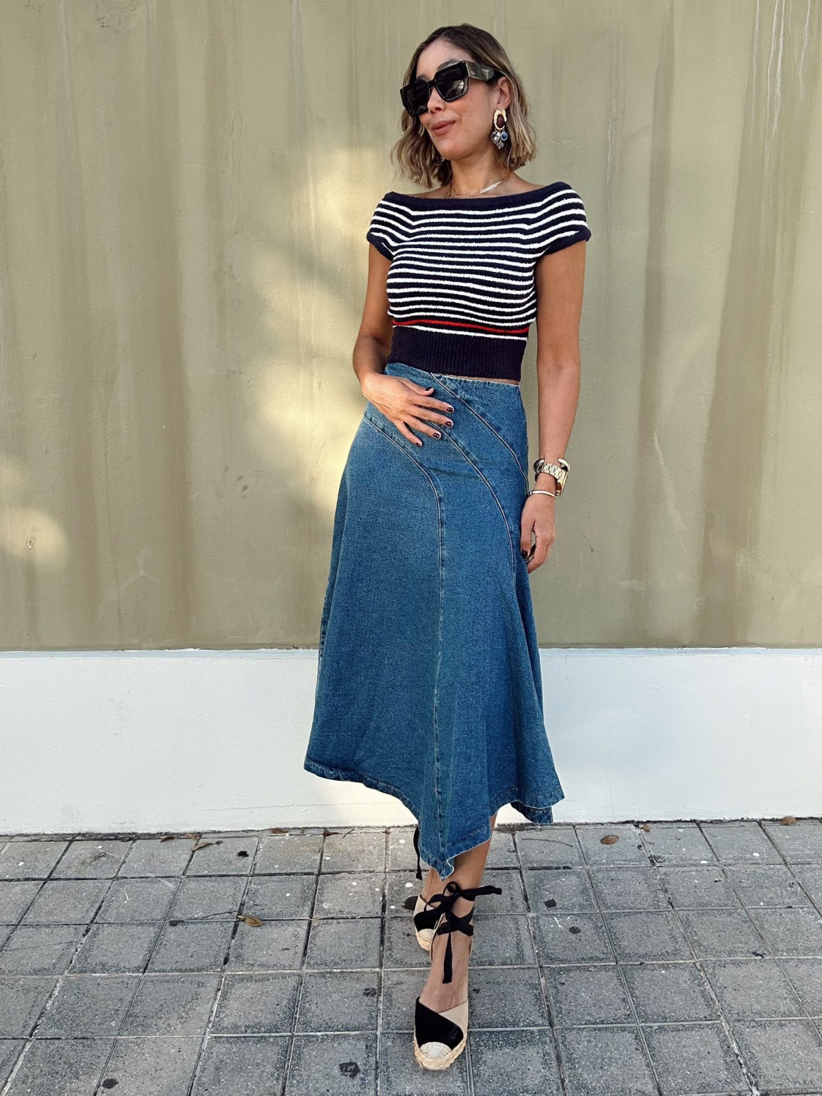 Classic Seamline A-Line Denim Skirt