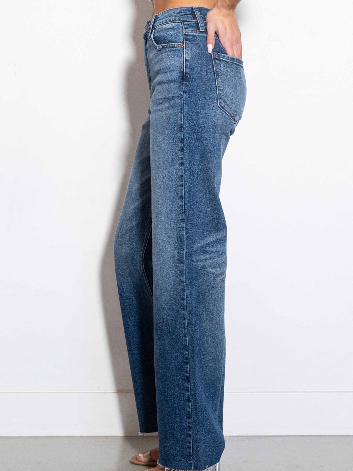 Simple Things Wide Jeans