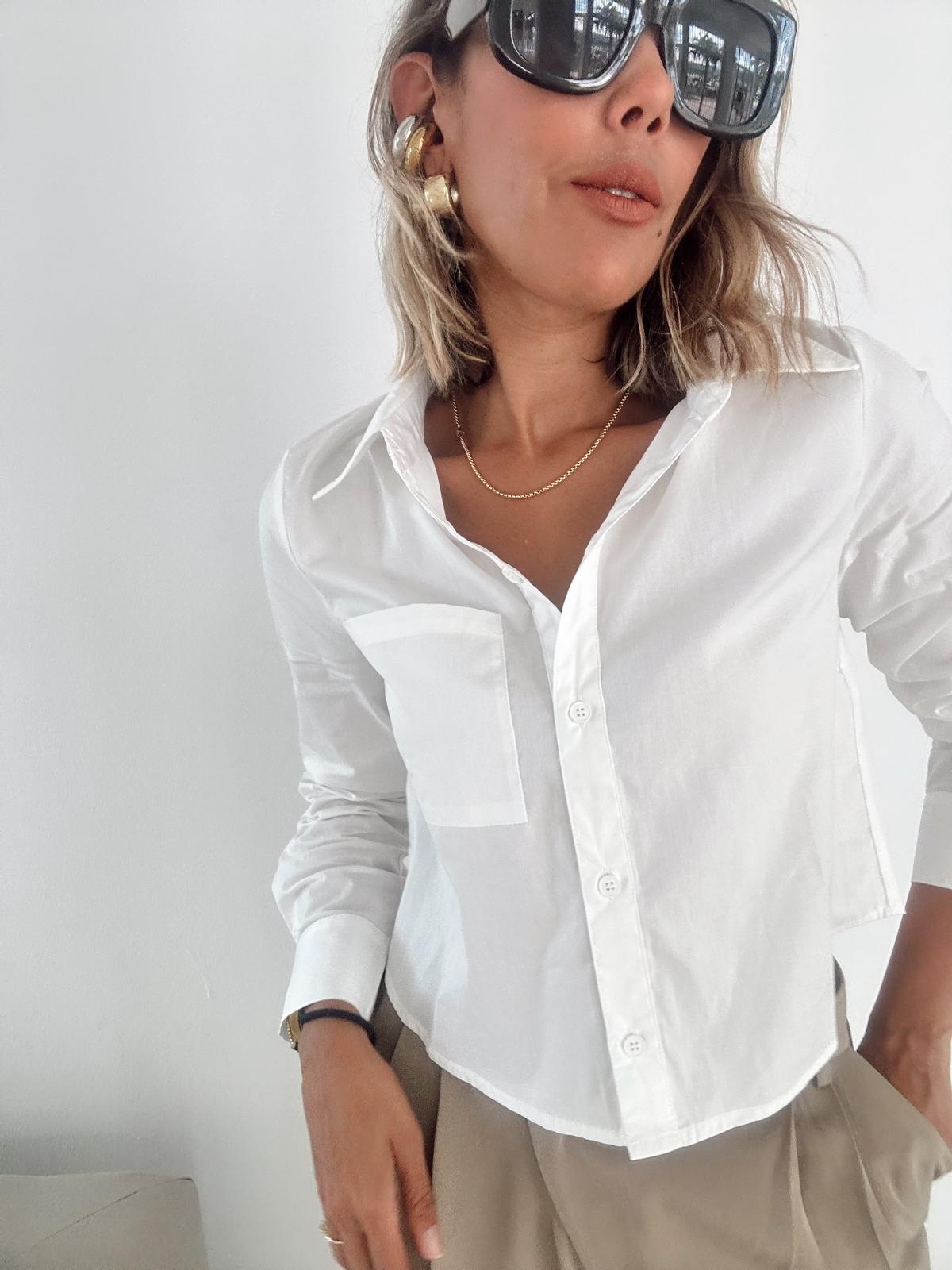 Long Sleeve Cropped Button-Down Poplin Shirt