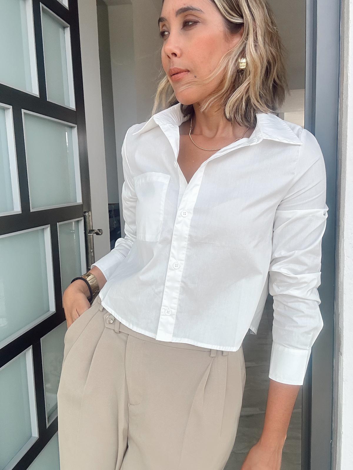 Long Sleeve Cropped Button-Down Poplin Shirt